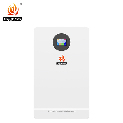 Hoge capaciteit Lithium Ion Home Energy Storage Battery 6000 cycli Levensduur 51.2V 200Ah 15.36kWh Met wielen